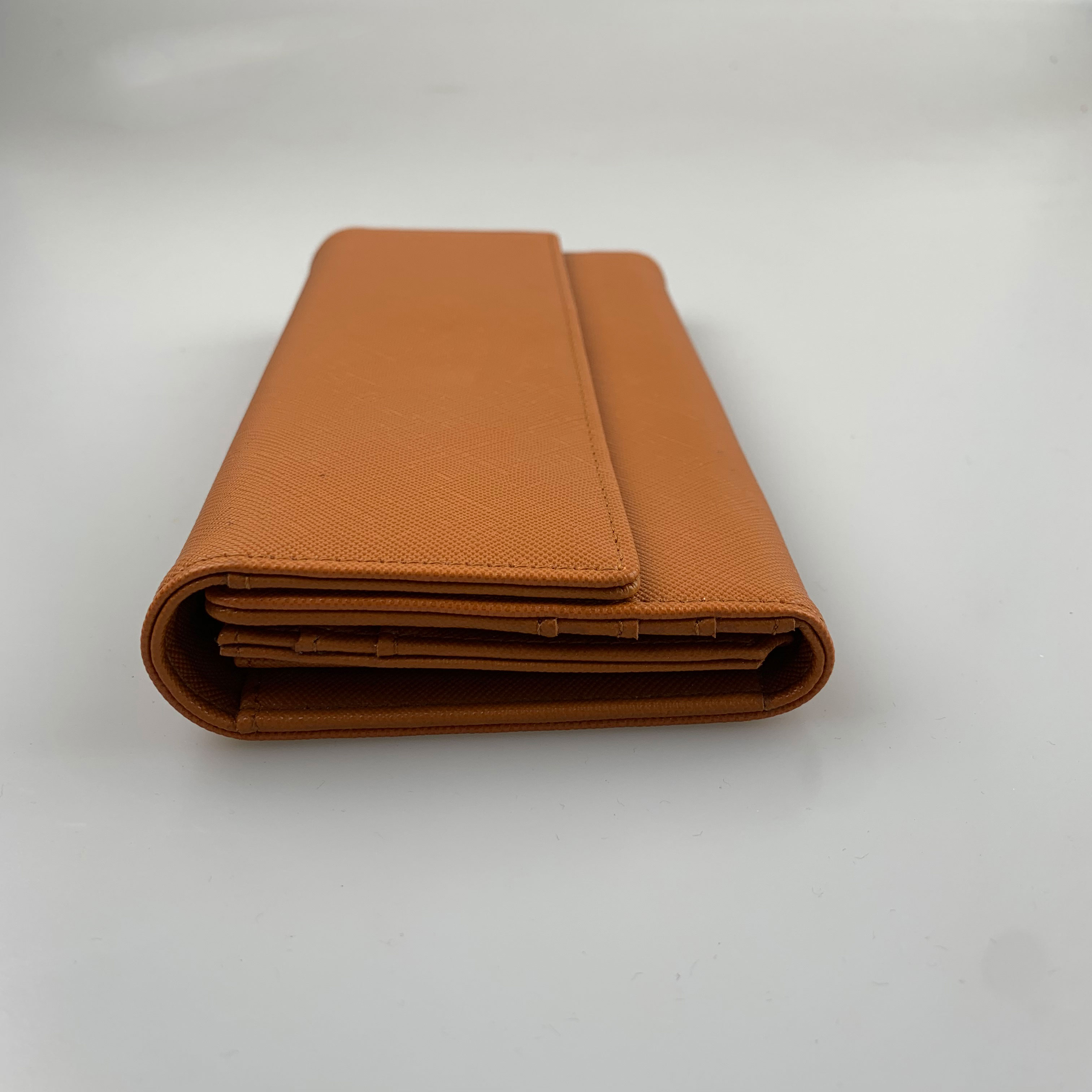 Folded Camel Card Hold Wallet Folded Camel Card Hold Wallet